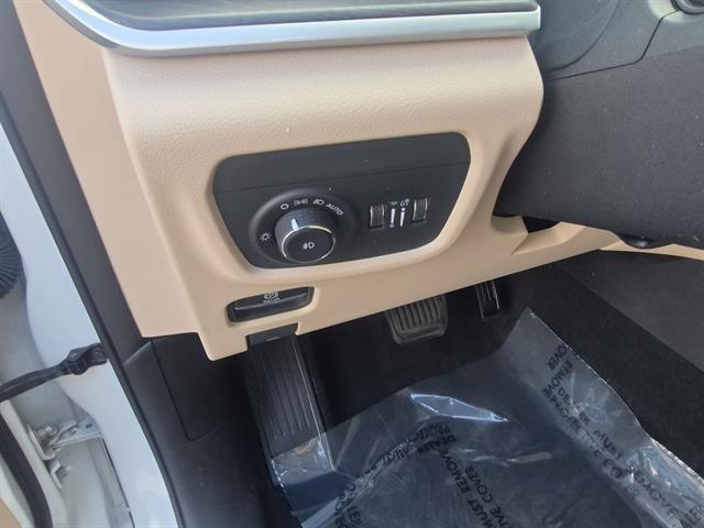 used 2022 Jeep Grand Cherokee L car, priced at $31,495