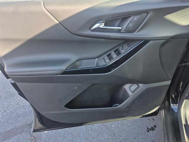 used 2025 Chevrolet Equinox car