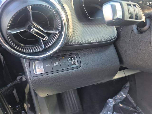 used 2025 Chevrolet Equinox car