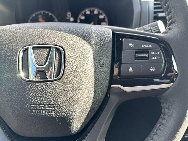 new 2025 Honda Odyssey car, priced at $48,005