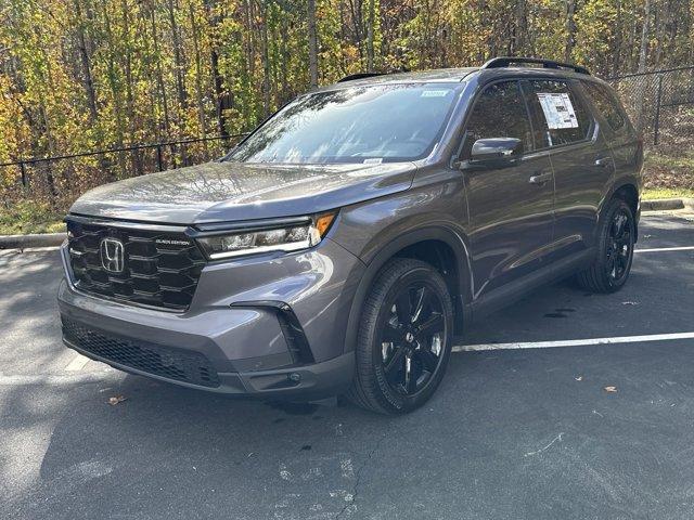 new 2025 Honda Pilot car, priced at $54,975