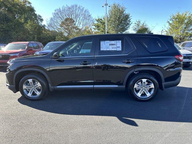 new 2025 Honda Pilot car, priced at $45,995