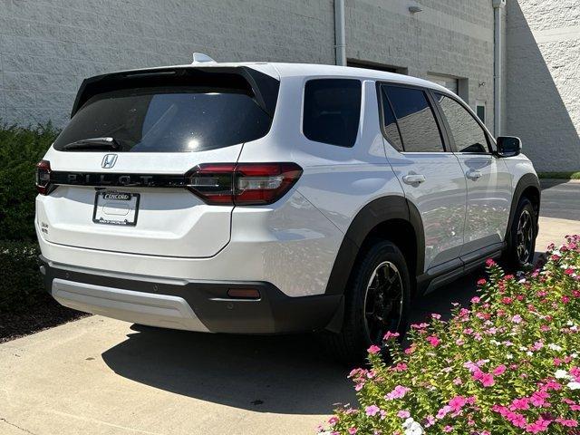 new 2025 Honda Pilot car, priced at $48,800