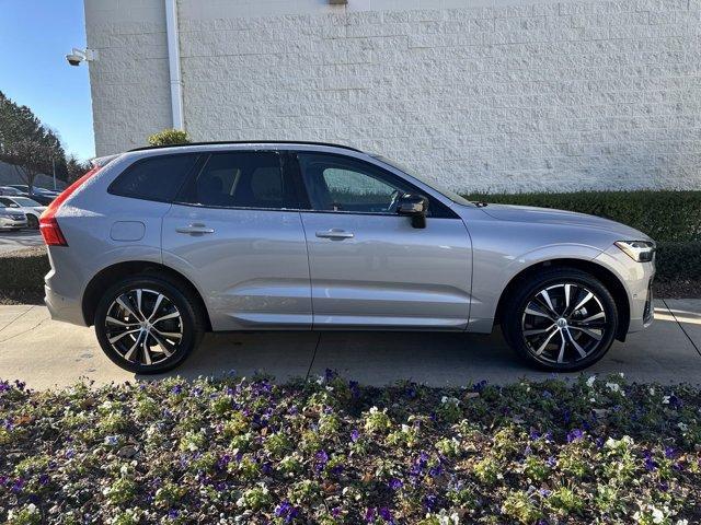 used 2024 Volvo XC60 car, priced at $39,489