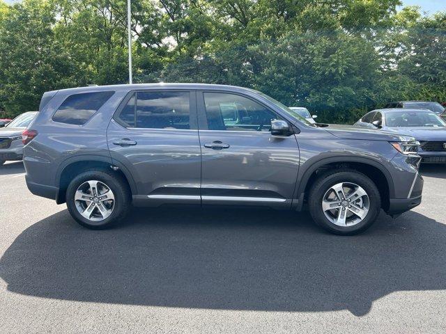 new 2025 Honda Pilot car, priced at $45,695