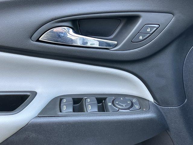 used 2023 Chevrolet Equinox car, priced at $22,482