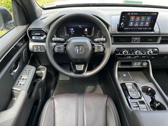 new 2025 Honda Pilot car, priced at $55,030