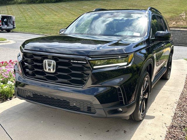 new 2025 Honda Pilot car, priced at $55,030