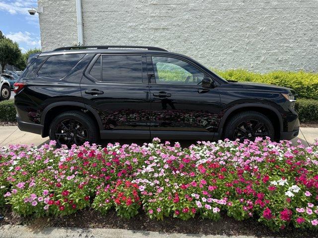 new 2025 Honda Pilot car, priced at $55,030
