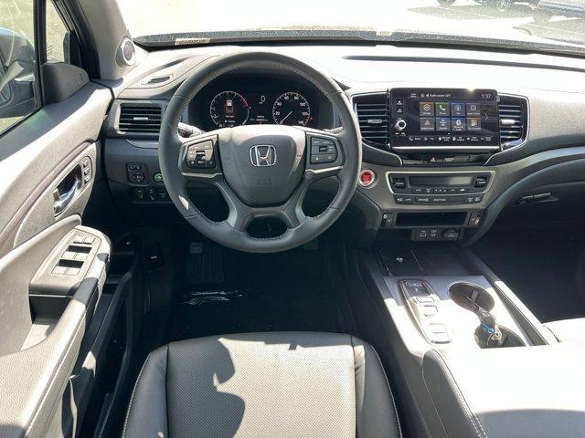 new 2025 Honda Ridgeline car, priced at $42,375