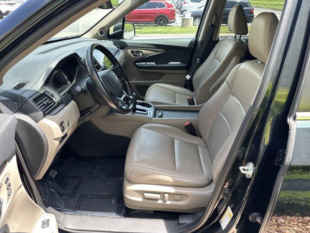 used 2019 Honda Pilot car, priced at $22,881