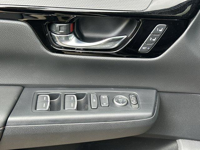 new 2026 Honda CR-V Hybrid car, priced at $42,645