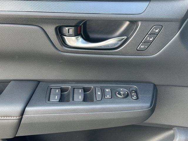 new 2026 Honda CR-V Hybrid car, priced at $39,175