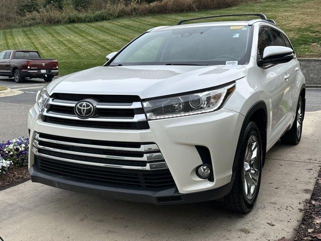 used 2017 Toyota Highlander car, priced at $19,382