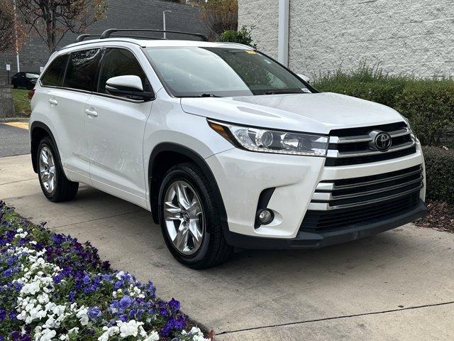 used 2017 Toyota Highlander car, priced at $19,382
