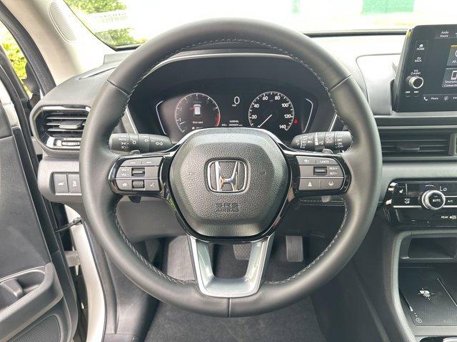 new 2025 Honda Pilot car, priced at $47,235