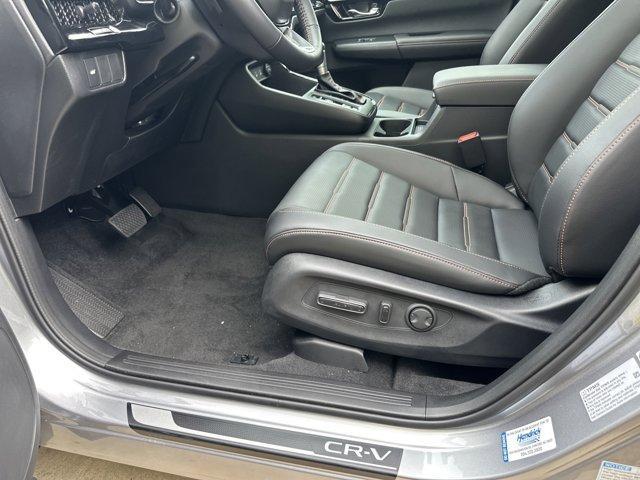 new 2026 Honda CR-V Hybrid car, priced at $42,645