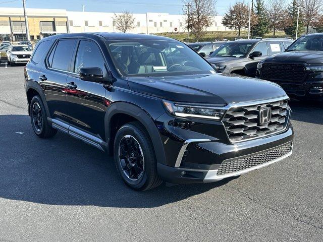 new 2025 Honda Pilot car, priced at $48,745