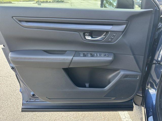 new 2026 Honda CR-V Hybrid car, priced at $39,175