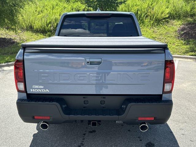 new 2025 Honda Ridgeline car, priced at $44,585