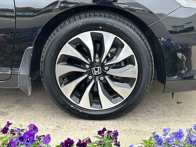 used 2015 Honda Accord Hybrid car, priced at $11,382