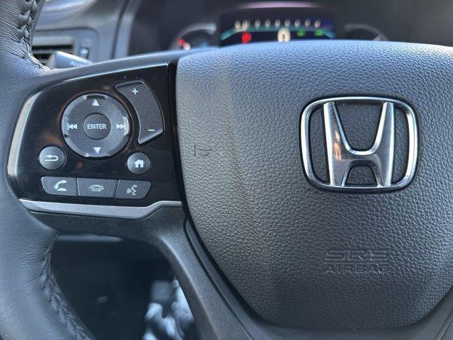 used 2022 Honda Pilot car, priced at $31,482