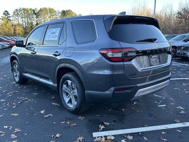 new 2025 Honda Pilot car, priced at $44,265