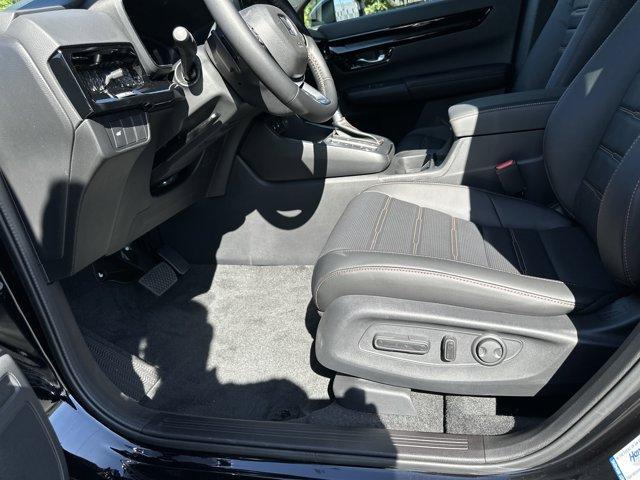 new 2026 Honda CR-V Hybrid car, priced at $42,645