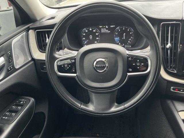 used 2021 Volvo XC60 car, priced at $30,381