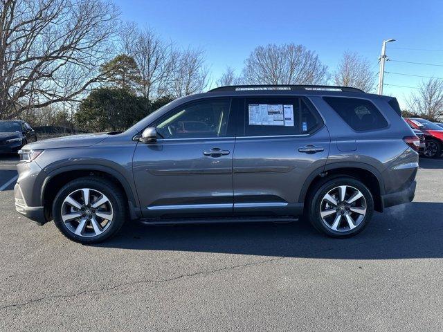 new 2025 Honda Pilot car, priced at $47,950