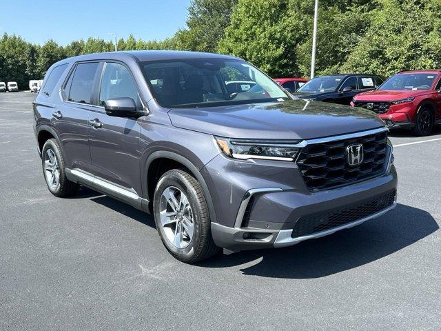 new 2025 Honda Pilot car, priced at $46,425