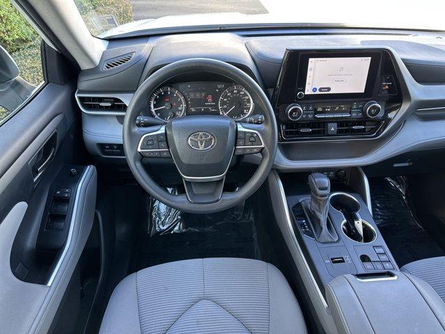 used 2023 Toyota Highlander car, priced at $34,882