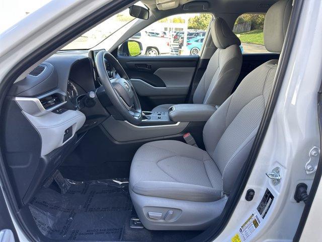 used 2023 Toyota Highlander car, priced at $34,882