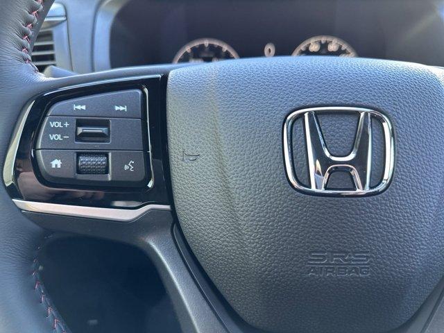 new 2025 Honda Odyssey car, priced at $43,920