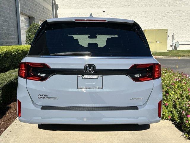 new 2025 Honda Odyssey car, priced at $43,920