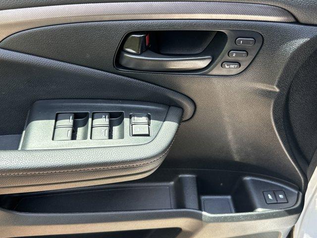 used 2022 Honda Pilot car, priced at $35,382