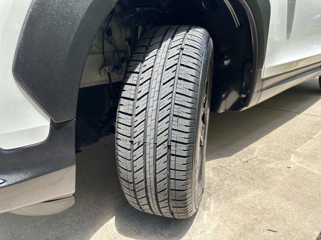 used 2022 Honda Pilot car, priced at $35,382