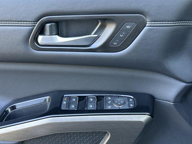 used 2022 Nissan Pathfinder car, priced at $33,282