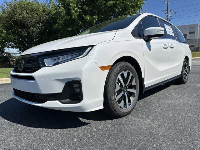new 2025 Honda Odyssey car, priced at $42,125
