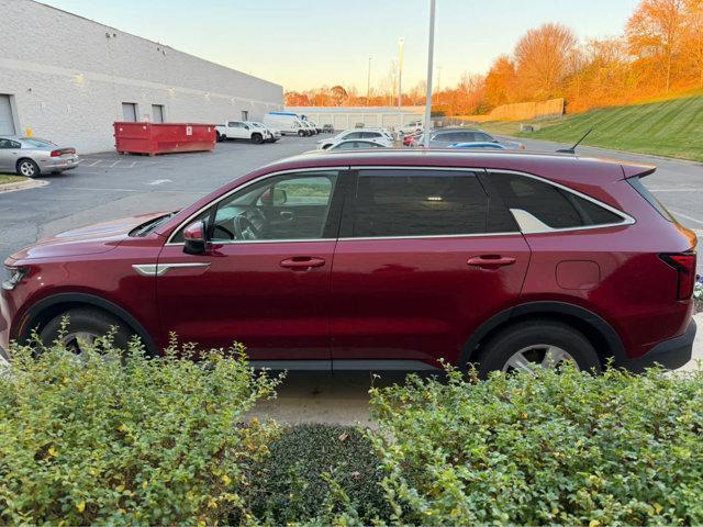 used 2022 Kia Sorento car, priced at $21,882