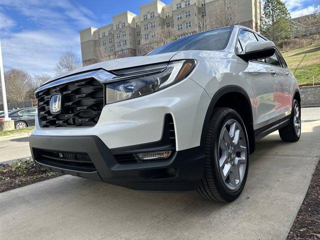 new 2025 Honda Passport car, priced at $42,805