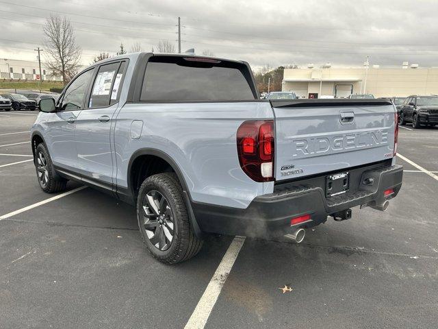 new 2025 Honda Ridgeline car, priced at $40,000