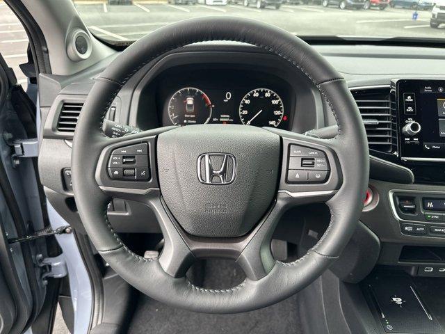 new 2025 Honda Ridgeline car, priced at $40,000