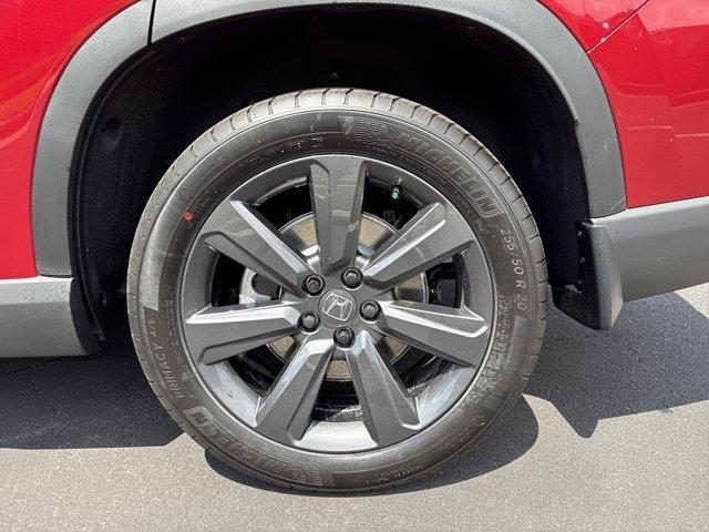 new 2025 Honda Pilot car, priced at $41,855