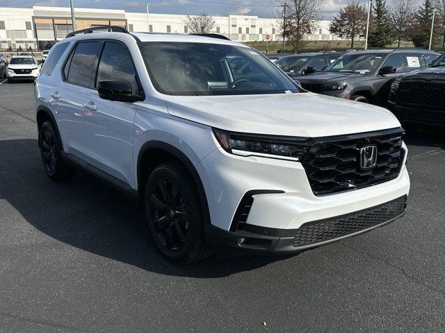 new 2025 Honda Pilot car, priced at $55,430