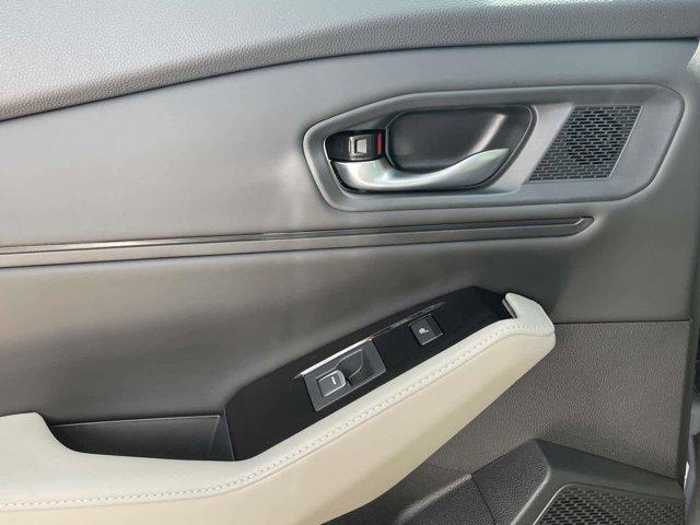 new 2025 Honda Accord Hybrid car, priced at $40,155