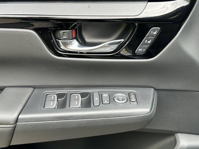new 2025 Honda CR-V Hybrid car, priced at $41,095