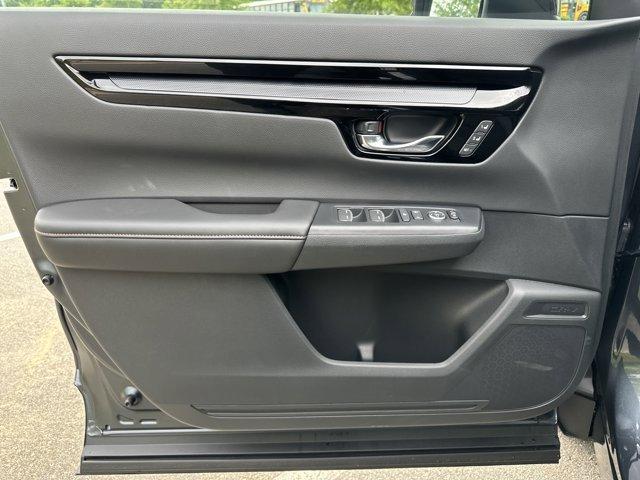 new 2025 Honda CR-V Hybrid car, priced at $41,095