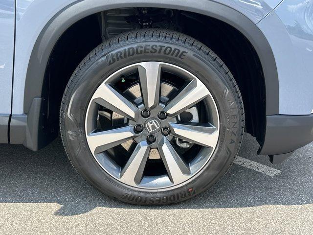 new 2025 Honda Pilot car, priced at $53,985