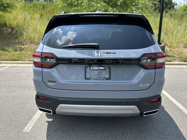 new 2025 Honda Pilot car, priced at $53,985